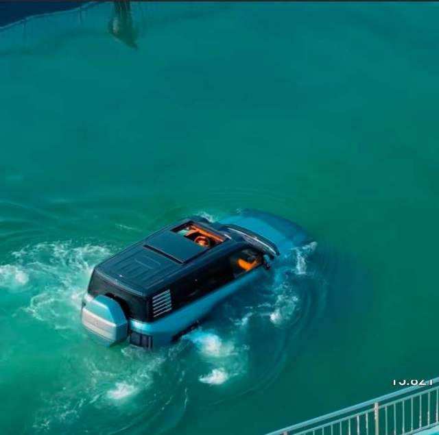 Tiongkok Produksi Mobil Sipil Mampu Berenang 