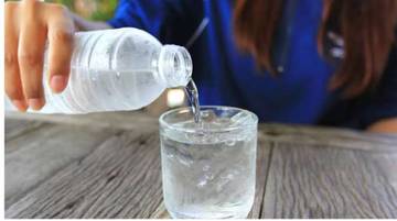 Adakah Larangan Tidak boleh Minum Air Dingin Saat Menstruasi