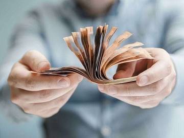 Pemerintah Tegaskan Tidak Ada Pemangkasan Gaji ke-13 dan THR ASN 
