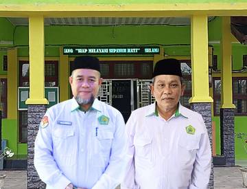 Bersama Jemaah Aceh Tamiang, Anwar Padli Pimpin Kloter 7