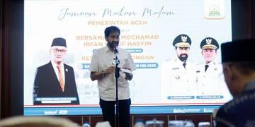 Mualem Usulkan Penambahan Kuota Haji dan Penerbangan Umrah Langsung