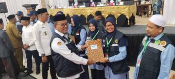 Wakil Bupati Aceh Utara Tarmizi Lepas Kloter 10