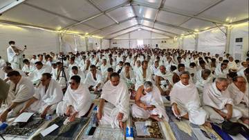 Jendela Jumat Hari Arafah 1446 Hijriyah
