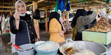 Ketua PKK Aceh Kunjungi UMKM Dapu Sale Cek Dar