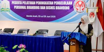 Ketua Dekranasda Aceh Buka Pelatihan  Bisnis Branding bagi UMKM