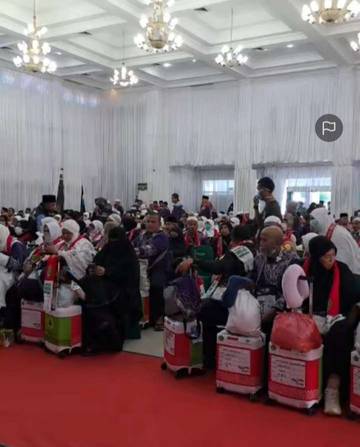 Wakil Gubernur Sambut Kloter Satu Aceh