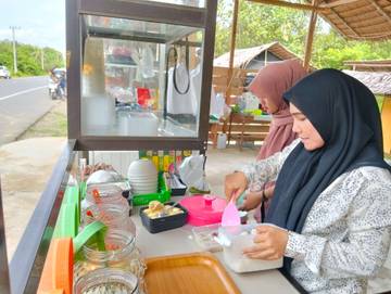 Pondok Dek Is Surga Durian di Kota Lhokseumawe 