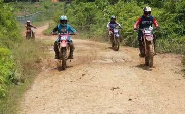 Ratusan Rider Meriahkan GT-TRAX Expedition 9 Kodim/0117 Tamiang