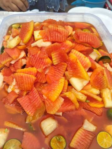 Putri Bagikan Resep Asinan Pepaya Segar Khas Rumahan