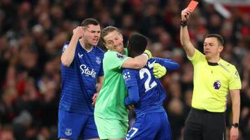 Penampilan Impresif Pickford Menangkan Everton VS Manchester United