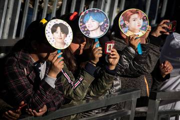 Fenomena Fandom, Kenapa Kita Bisa Segitu Loyalnya?
