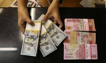 Nilai Tukar Rupiah Tertekan, Dolar Tembus Rp17.000