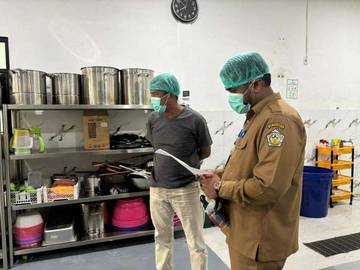 Asisten I Wali Kota Lhokseumawe Sidak Dapur MBG