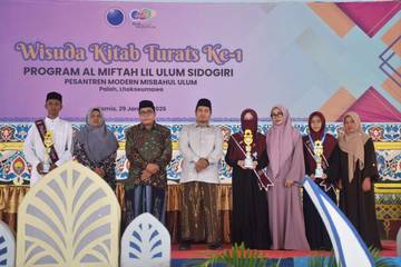 Perdana di Aceh, Pesantren Misbah Wisuda Baca-Praktis Kitab-Kuning