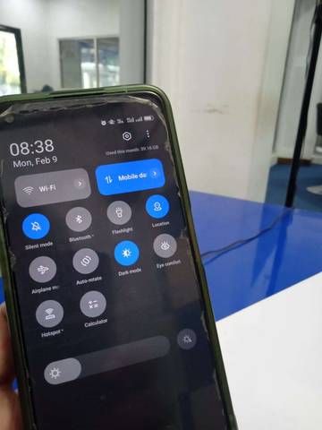 Dark Mode Bukan Sekedar Gelap, Ini Manfaatnya