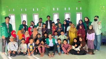 Mahasiswa KKN Unimal Pulihkan Pendidikan Pasca Banjir