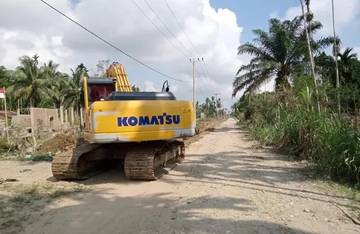 Pulihkan Akses Pasca-Banjir, Alat Berat BNPB di Turunkan