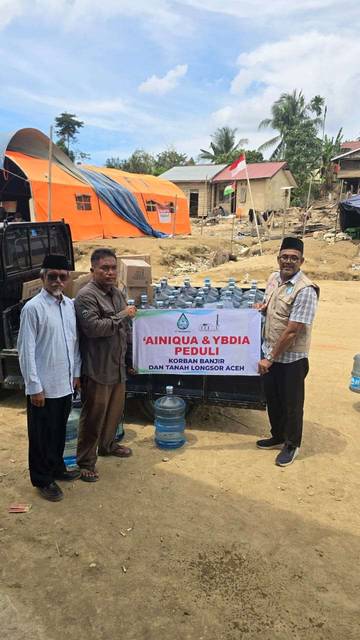 Ainiqua Hadir Bantu Warga Terdampak Banjir