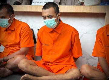 Gaya Drakula Berujung Penjara, Suami Tusuk Istri dengan Pisau Dapur