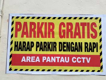 Warga Sambut Baik “PARKIR GRATIS" Area Stadion dan GOR Wilis Kota Madiun
