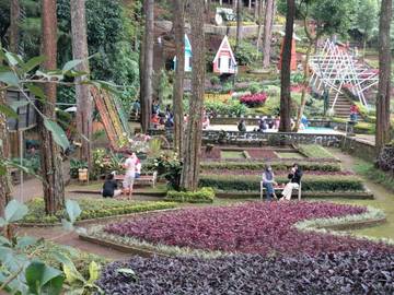 “SUMBER KOSO” Surga di Lereng Gunung Lawu 