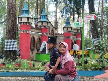 Alasan Mengapa “LAWU GREEN FOREST” Pilihan Destinasi Wisata 