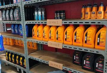 Gunakan Oli Mesin Asli Sesuai Spesifikasi Kendaraan