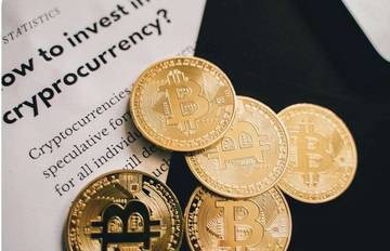 DeFi (Decentralized Finance) Menggunakan Smart Contracts