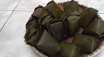 Tepo, Serupa Lontong Tapi Beda Bentuk