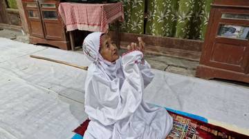 Misringah, Berangkat Haji dari Uang Hasil Buruh Tani 