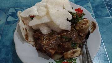 Kuliner Lawas: Ketika Berpindah Tempat Bikin Pelanggan Was-Was