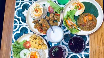 Holly Cafe, Tempat Nongkrong Estetik di Madiun
