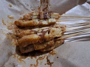Sate Tahu: Rasa Sate Ayam, Harga Anak Kos