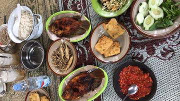 Warung Cinta Damai Grape, Surga Kuliner Tersembunyi