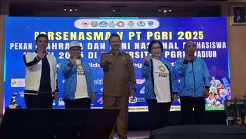 Walikota Madiun Apresiasi Porsenasma V PT PGRI 2025