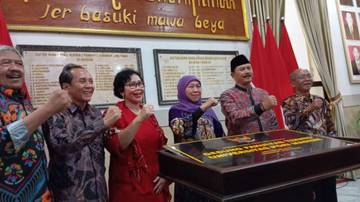 Gubernur Jatim Sambut Atlet, Ofisial dan Tim Porsenasma