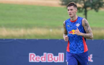 MU Sukses Tikung Newcastle Untuk Benjamin Šeško