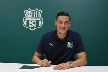 Stay di Serie-A, Kapten Jay Idzes Gabung Sassuolo