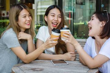 Healing Jadi Lifestyle: Gen Z dan Budaya Self-Care