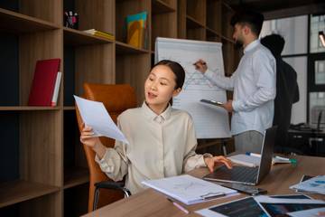 Hustle Culture: Ketika Sibuk Jadi Identitas