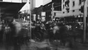 Side Hustle Jadi Peluang atau Tekanan?