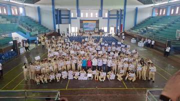 Pemkot Madiun Beri Penghargaan Atlet Berprestasi Porprov Jatim