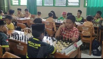 Dari SMAPA Kota Madiun Diharapkan Muncul Atlet Catur
