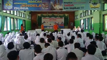SMPN 13 Kota Madiun Gelar Sosialisasi Kebencanaan dan Animal Rescue