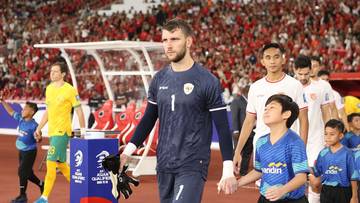 Dirumorkan Ke Persib, Maarten Paes Berlabuh ke Ajax! 