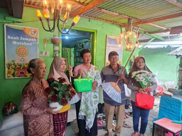 Bank Sampah Matahari Mengubah Sampah Menjadi Harapan