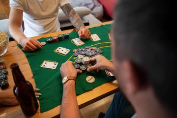 Tanggal 10 Pebruari Hari Cribbage Internasional
