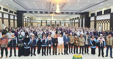 PPIH Debarkasi Makassar Sambut Jemaah Haji Kloter 18 