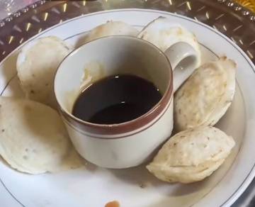 Surabeng, Kue yang Kaya Pesan Kebaikan