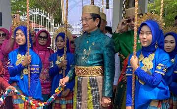 Menag Nasaruddin Sandang Gelar “To Makkadangnge ri Labutikka”